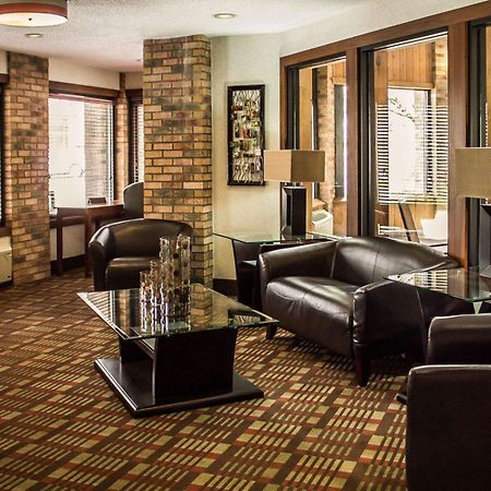 East Liverpool Quality Inn מראה חיצוני תמונה